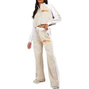 Ensemble de survêtement polaire pour femme grande taille avec logo personnalisé, comprenant un sweat-shirt court à capuche et un pantalon de jogging ample – Idéal pour l'entraînement - Product Image 1