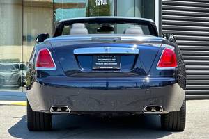 Rolls-Royce Dawn 2019 Usado, Convertible de Lujo, Excelente Estado, Disponible para Exportación, Interior de Cuero Azul - Product Image 5