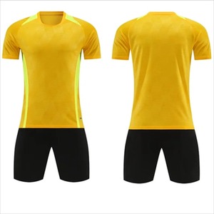 Uniformes de fútbol transpirables con estampado personalizado para hombre, Conjunto de camiseta de fútbol de manga corta para niños, chándales de traje deportivo de secado rápido - Product Image 3