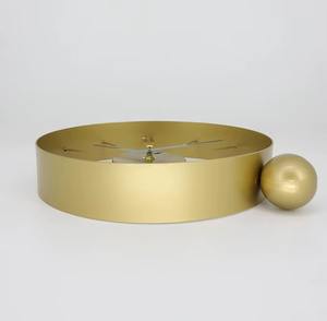 Horloge de bureau antique à piles, mouvement mécanique, design compact en métal pour bureaux/étagères/tables de chevet, ne prenant pas beaucoup d'espace - Product Image 6