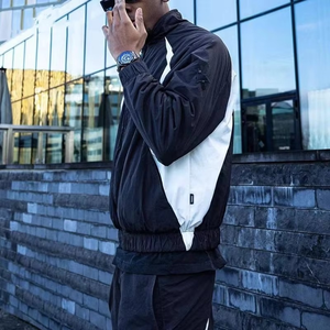 Vêtements de sport personnalisés de haute qualité pour hommes survêtement en nylon zippé coupe-vent en polyester 100% coton pour le jogging d'entraînement - Product Image 4