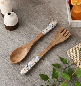 ช้อนสลัดไม้มะม่วงทำมือเป็นมิตรกับสิ่งแวดล้อมเครื่องใช้ในครัวที่ทันสมัย - Product Image 5