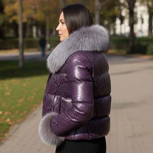 Blouson matelassé en cuir véritable pour femme avec col en fourrure de renard, fermeture éclair, coupe-vent, streetwear d'hiver - Cuir Spot - Product Image 3