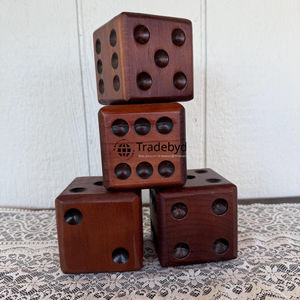Juego de Dados Poliédricos de Madera de Lujo, 7 Piezas, Dados Naturales Ecológicos para Juegos de Rol y Mesa, Tradebyd - Product Image 1