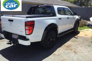 2023 SP Utility Dual Cab BT-50 SP TF Auto 4x4 Industriel 4 Cylindres Diesel Turbo Intercooler 3.0L 4 Portes Couleur Blanc Glace OEM - Product Image 3