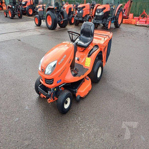 Tondeuse autoportée Kubota GR1600-II, Année 2014, 570 heures, Moteur diesel Kubota, Transmission hydrostatique, Collecteur arrière, Lame de coupe centrale de 42 pouces - Product Image 1