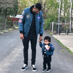 Giacca Varsity Streetwear alla Moda per Uomo e Donna, Abbigliamento Coordinato per Famiglia, Completi per Adulti e Bambini, Giacca Bomber Mamma e Figlio - Product Image 1