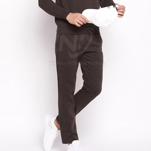 Los más vendidos Slim Fit Men Sweatsuits Casual Wear Men Sweatsuits Cómodos Men Sweatsuits - Product Image 5