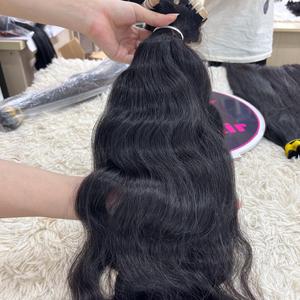 ผมต่อแบบเป็นลอนธรรมชาติสีธรรมชาติ100% ผมดิบจากเวียดนาม - Product Image 1