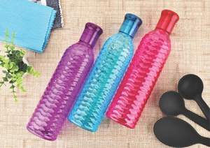 Botella de Agua de Plástico para Refrigerador de 1000 ml, Multicolor, Texturizada, Redonda, con Tapa de Rosca, Transparente, para Almacenamiento en la Cocina, Hecha en India - Product Image 2