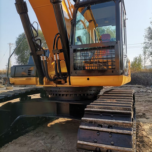 Excavatrice sur chenilles d'occasion à vendre, état 90% NEUF, moteur et pompe - Product Image 5