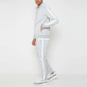 Conjunto Deportivo de Chándal con Capucha para Hombre, Personalizado, de Invierno, de Alta Calidad, Elegante, 100% Algodón, Transpirable - Product Image 1