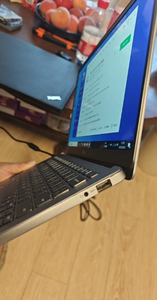 Portátil Empresarial Dell Latitude 3301 Usado de Alta Calidad, I5-8265U, 8GB RAM, 256GB SSD, Teclado en Inglés, Procesador Intel, Windows 10 Pro - Product Image 5