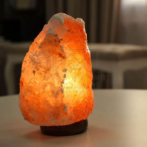 Lámpara de Sal del Himalaya de Alta Calidad en Oferta - Precio de Mayoreo, Material 100% Puro, Hecho a Mano, Tamaño y Diseño Personalizables, Tacto Real - Product Image 2