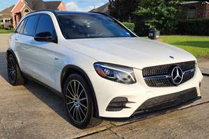 Mercedes-Benz AMG GLC 43 Plus 2018 Usado en Buen Estado, Sin Accidentes, Volante a la Izquierda/Derecha - Product Image 5