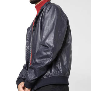 Chaqueta de cuero genuino para hombre, resistente al agua, cómoda, hecha en fábrica, grosor estándar, estilo único, motorista, cuello levantado, logotipo frontal - Product Image 4