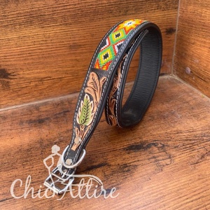 Collier de chien rembourré en cuir taillé à la main à motif occidental Colliers pour animaux de compagnie perlés en cuir véritable Produits en vrac doux et durables - Product Image 1