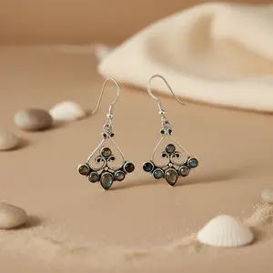 Boucles d'oreilles pendantes en argent 925 plaqué or vintage avec labradorite pour les mariages chrétiens des femmes - Product Image 1