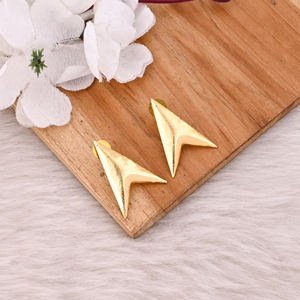 Boucles d'oreilles en laiton élégantes de qualité supérieure ou boucles d'oreilles statement en gros pour taille personnalisée Vente flash - Product Image 3