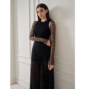 Venta al por mayor ropa elegante vestido de mujer VERA EMB AURORA vestido de encaje hombro recortado detalle Aurora encaje Mujer de Whiteant - Product Image 1