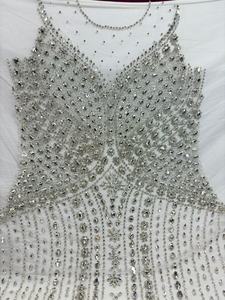 Panneau frontal de robe de soirée perlée personnalisée - Product Image 3