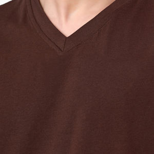 Camisetas personalizadas de alta calidad con cuello en V para hombre, tela de Jersey de algodón rojo oscuro, cuello redondo con patrón impreso - Product Image 5