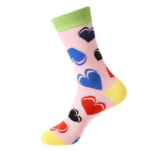 Chaussettes décontractées en coton durable pour hommes Design respirant pour un usage quotidien Couleurs classiques élégantes Logo personnalisé Option Chaussettes de sport - Product Image 5