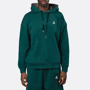 ชุดเสื้อยืดแขนสั้นและกางเกงขาสั้นผ้าฝ้ายฟลีซพิมพ์ลายลำลองคุณภาพสูงสำหรับผู้ชาย ทรงโอเวอร์ไซส์ ระบายอากาศได้ดี เหมาะสำหรับฤดูร้อน รับสั่งทำ - Product Image 1