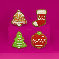 Ensemble de patchs brodés à repasser sur le thème des icônes de Noël pour vêtements et accessoires