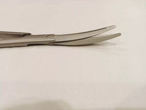 กรรไกรยกกระชับใบหน้าแบบแมนนวลทำจากสเตนเลสสตีลขนาด7นิ้วใช้ยกกระชับหน้าผ่าตัดใช้ทางการแพทย์ - Product Image 6