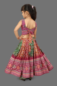 Ensemble Lehenga Choli Traditionnel Shoryam Fashion Bandhani Rose pour Enfants |   Robe longue pour filles, séchage rapide, pour Diwali, mariage, fête, 2-8 ans - Product Image 3