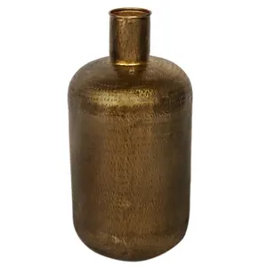 Vase en métal artisanal contemporain élégant pour hôtels, vase à fleurs noir mat, Zahid Exports, grossiste fiable - Product Image 1