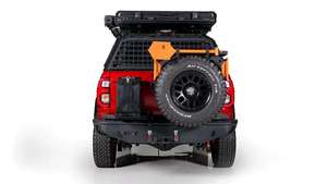 Nueva camioneta Toyota Hilux GR Sport con transmisión automática, capacidad del motor (cc) 4000+ cc - Product Image 6