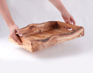 ชุดถาดเก็บของไม้มะกอกแบบคลาสสิก 3 ชิ้น ทนทาน ดีไซน์เรียบง่าย พร้อมขอบแบบดั้งเดิม เหมาะสำหรับตกแต่งโต๊ะกาแฟ - Product Image 4