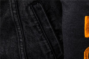 Vestes en jean pour femmes OEM personnalisées surdimensionnées à manches longues veste en jean boutonnée de base avec poches grande taille - Product Image 6