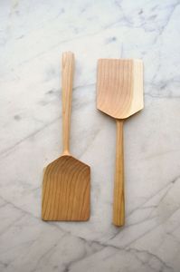 Ensemble de couverts élégant avec poignées en bois naturel Idéal pour les cafés, les restaurants et les cuisines modernes à usage quotidien - Product Image 4