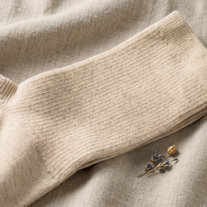 Chaussettes côtelées pour femmes pour un usage quotidien avec une adhérence antidérapante et un ajustement confortable 62 - Product Image 1