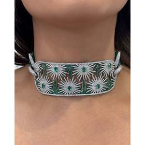 Collar de Perlas Esmeralda Zara para Boda, Estilo Cadena de Eslabones a la Moda - Product Image 5