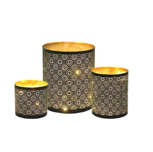 Support de lampe T votive en fer autoportante de taille et de conception personnalisées pour une maison ou un événement élégant - Product Image 4