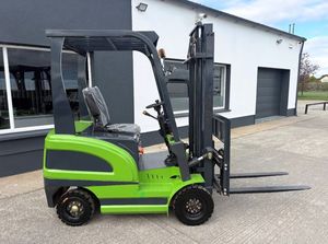 Montacargas Modelo 2012 con Motor Diésel - Product Image 6