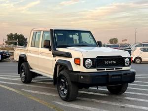 รถกระบะแลนด์ครุยเซอร์ LC79 ดับเบิ้ลแค็บ เครื่องยนต์ดีเซล V8 4.5 ลิตร ปี 2024 ขาย - Product Image 4