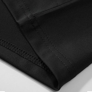 100% coton lourd personnalisé surdimensionné O-Neck T-Shirt respirant 3D lettre en relief à manches courtes avec motif solide - Product Image 4