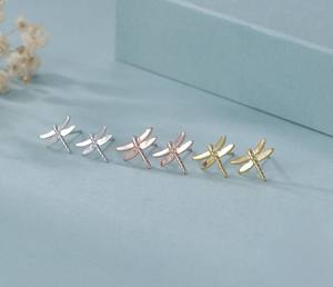 Pendientes colgantes de libélula minimalista de Plata de Ley 925, joyería inspirada en la naturaleza de animales extravagantes, regalos de Navidad divertidos para ella - Product Image 2