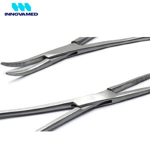 Pinces hémostatiques Hemostat Mosquito à dents courbes et droites en acier inoxydable pour microchirurgie, par INNOVAMED - Product Image 4