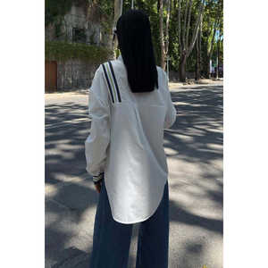 Camisa Casual Oversize de Popelina 3436 con Detalle de Banda - Product Image 2