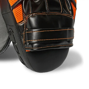 Mitaines de poinçonnage de sport en cuir de qualité supérieure coussinets de mise au point intelligents incurvés pour les arts martiaux Muay Thai de haute qualité - Product Image 3