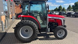 Tracteur compact à roues Massey Ferguson 2M.65 rouge avec cabine pour moteur 65 CV, élévateur frontal, prise de force, occasion - Product Image 4