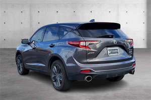 Acura RDX SH-AWD d'occasion 2020, garantie OEM d'un an, origine américaine - Product Image 3