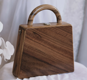 Pochette en bois d'acacia avec chaîne détachable, pochette de mariée, pochette en bois brun faite à la main - Product Image 2