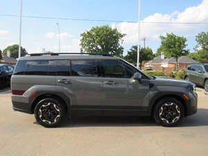 Hyundai Santa Fe SEL 2024 de conception standard - Product Image 3